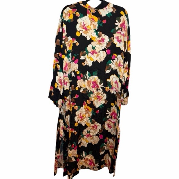 Forever 21 Women's Floral Kimono Duster - Picture 5 of 5
